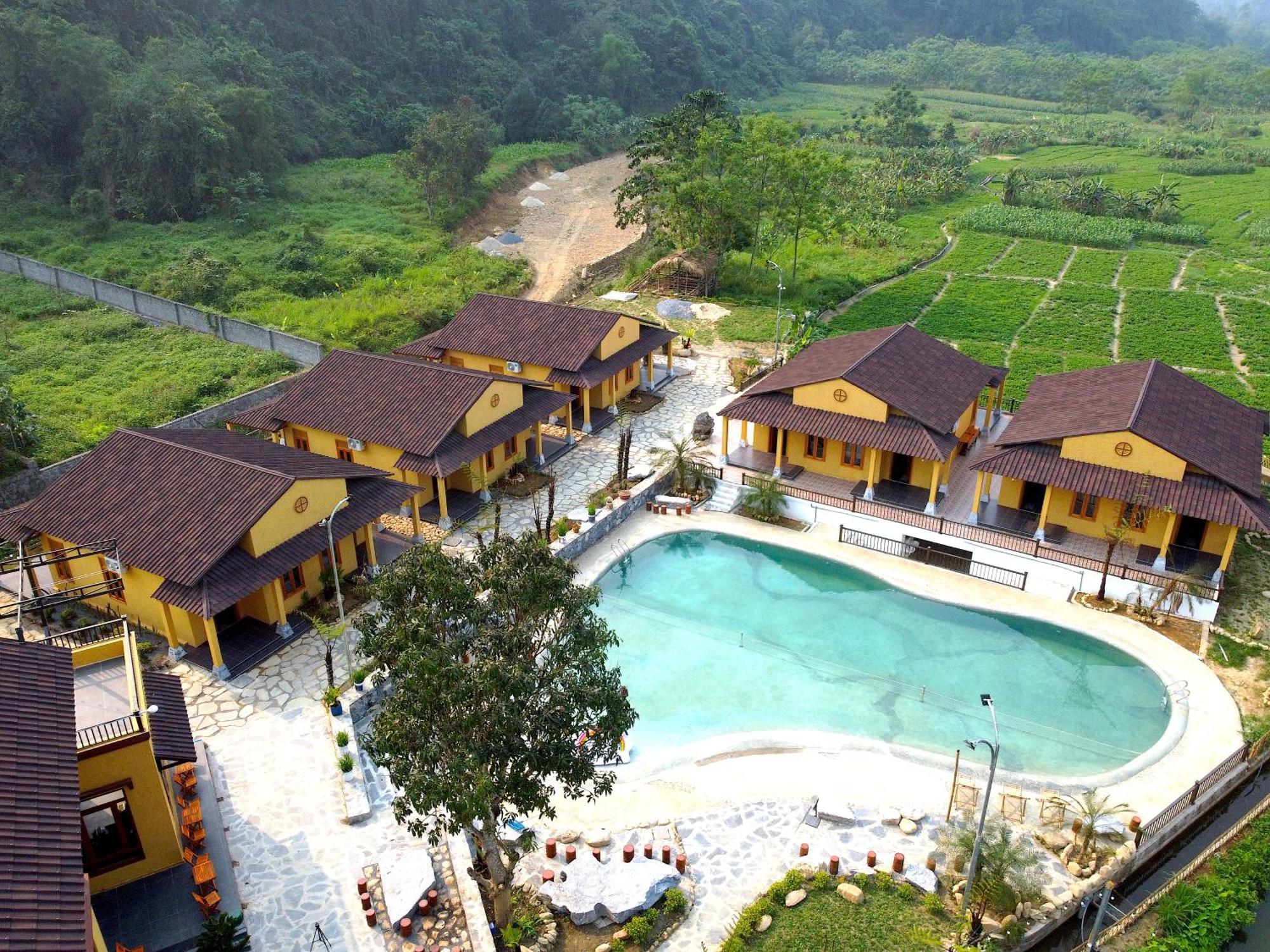 Sky Bay Lodge ハザン エクステリア 写真