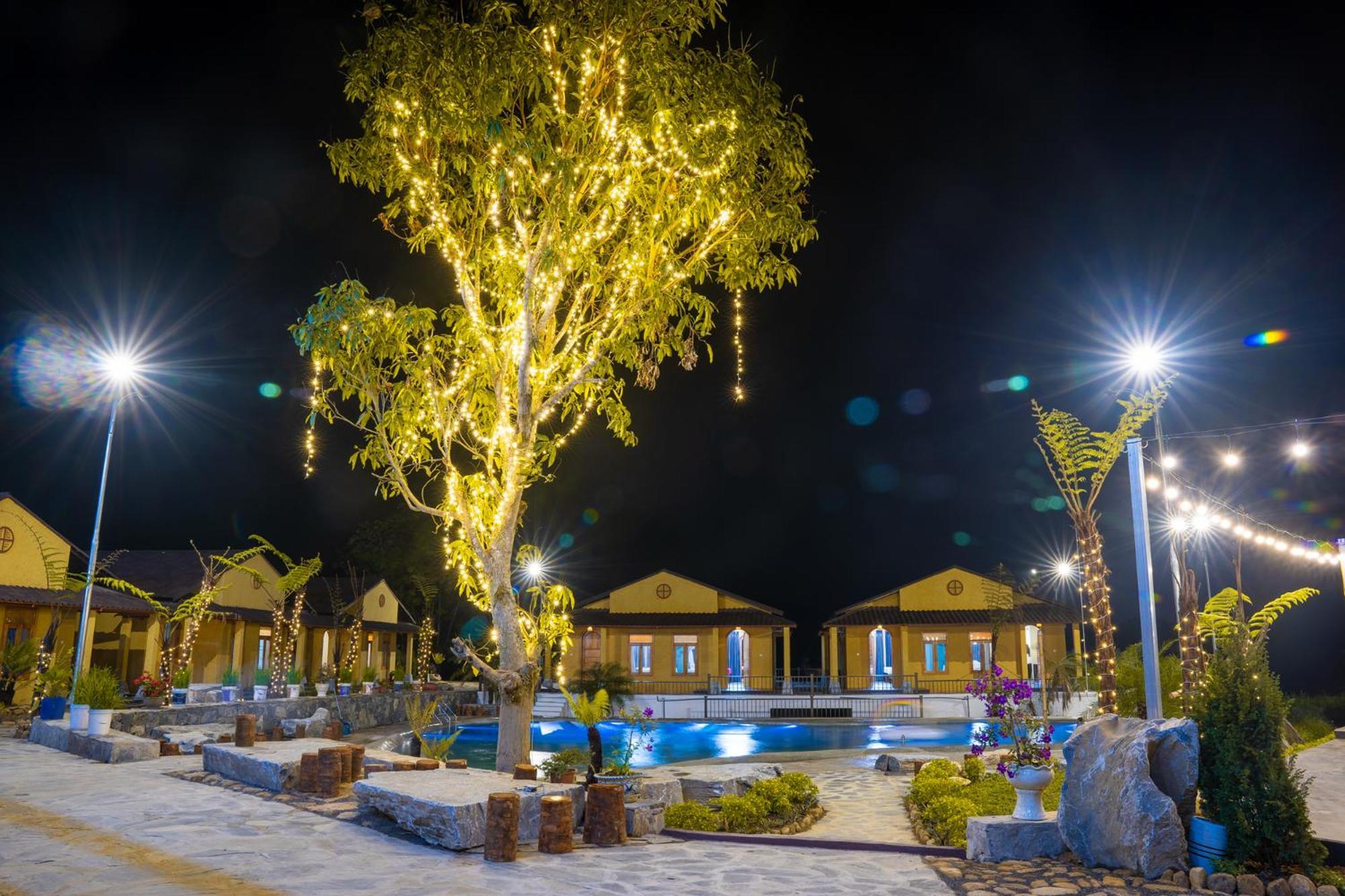 Sky Bay Lodge ハザン エクステリア 写真