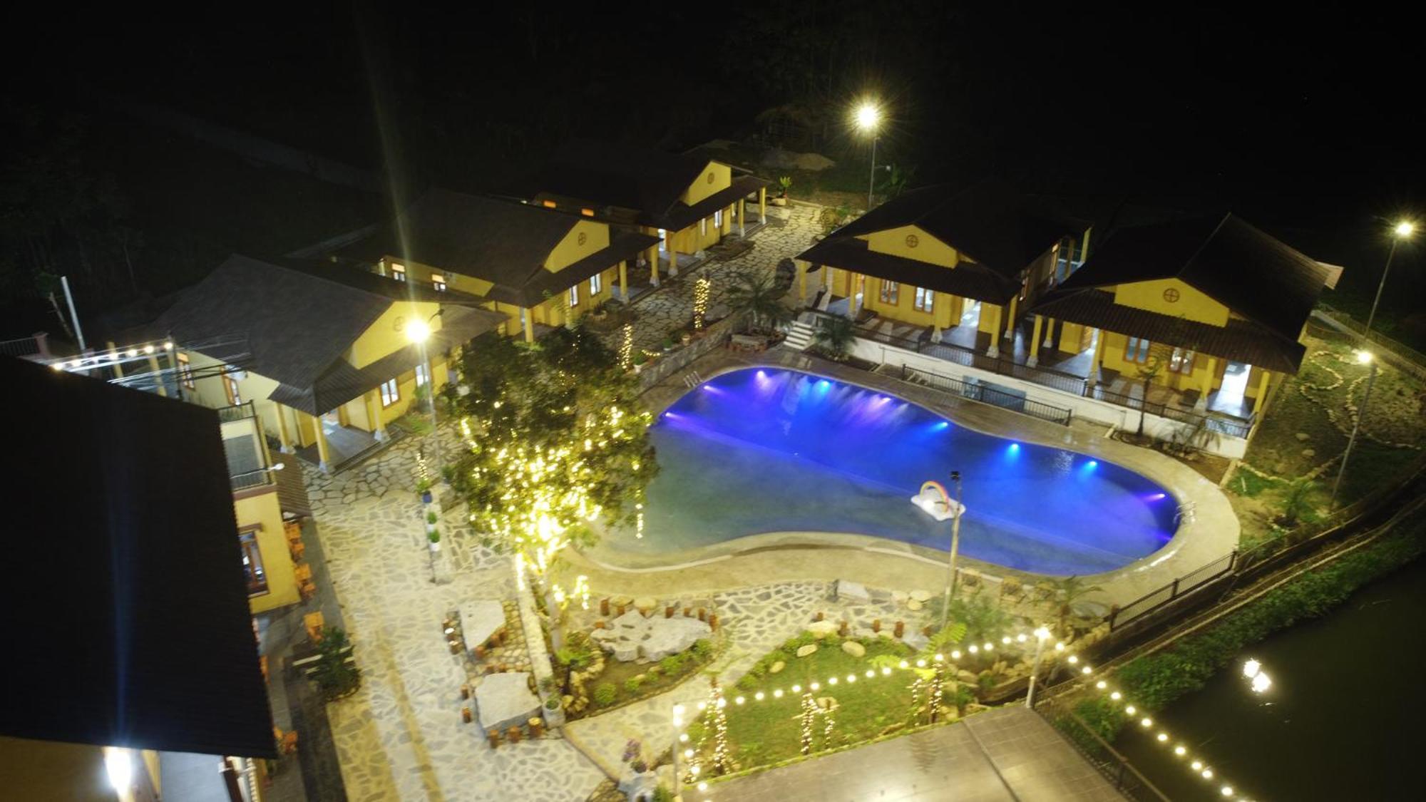 Sky Bay Lodge ハザン エクステリア 写真