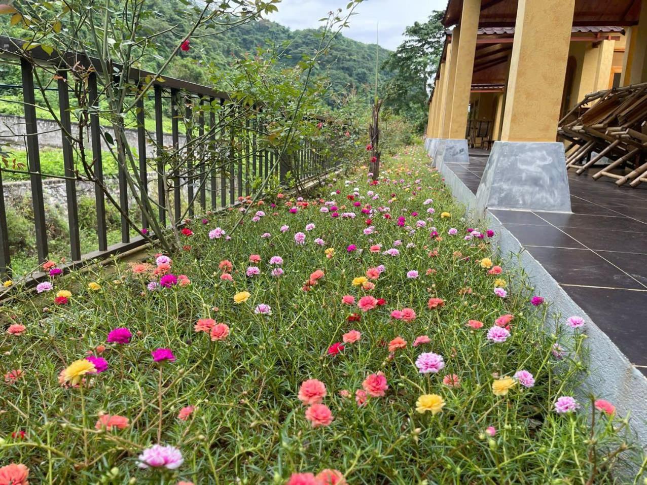 Sky Bay Lodge ハザン エクステリア 写真
